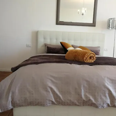 Bed & Breakfast Bnbvistalago *